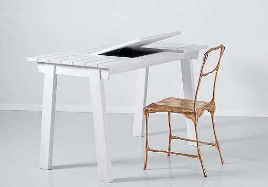 tjep_recessionchair_gold_table_585x409