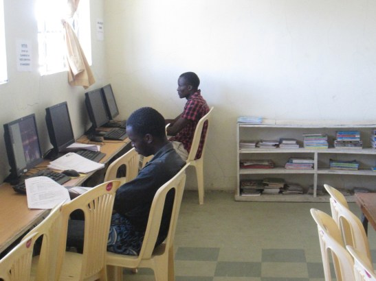 Akili school CeciliaYu.com sponsored library lab3