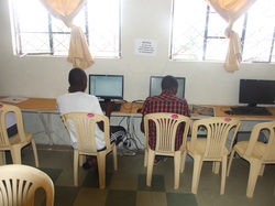 Akili school CeciliaYu.com sponsored library lab4
