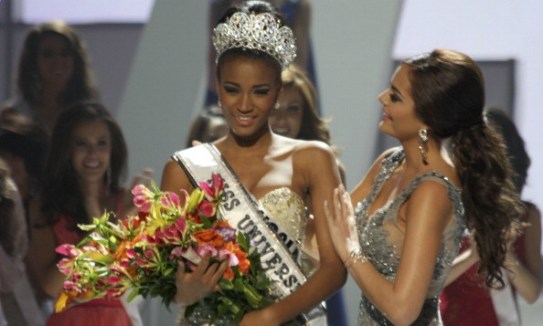 leila-lopes-miss-universe-2011